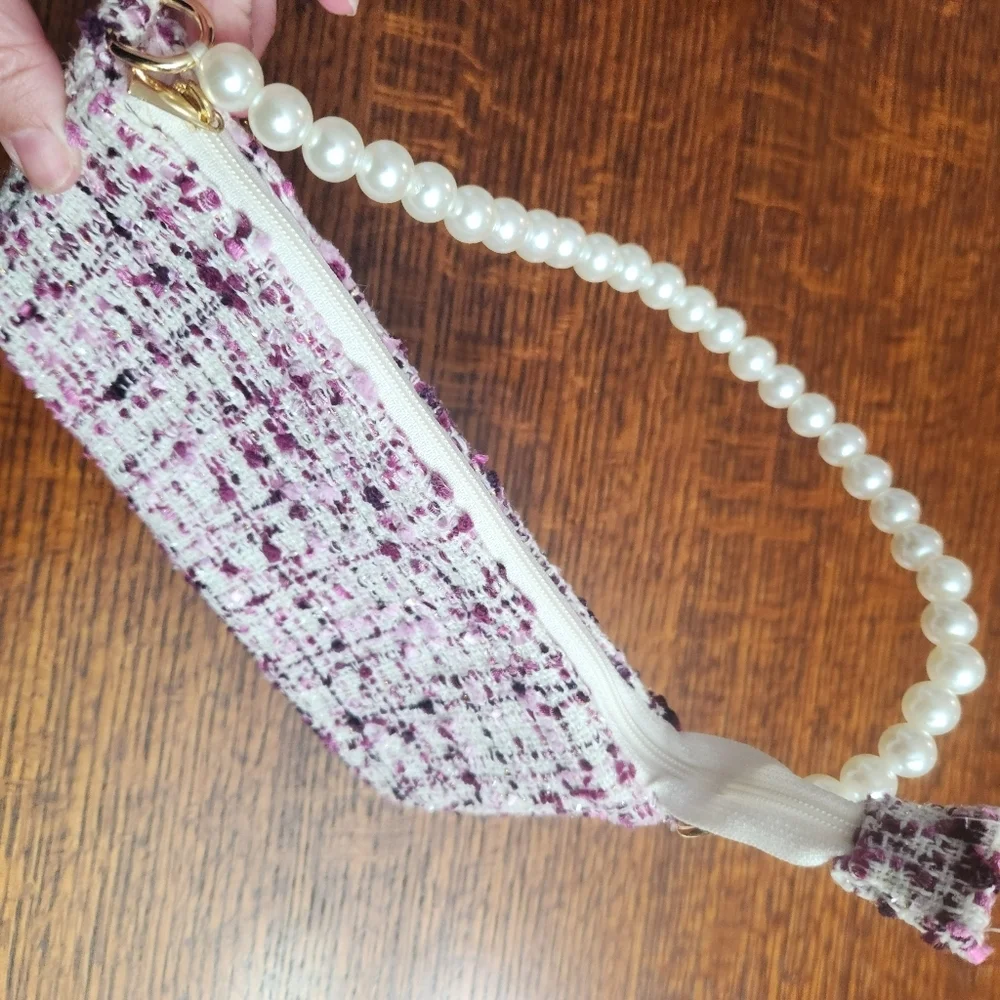 3/$25 Like new‎ CREWCUTS Mini Tweed pink and purple purse with pearl handles
